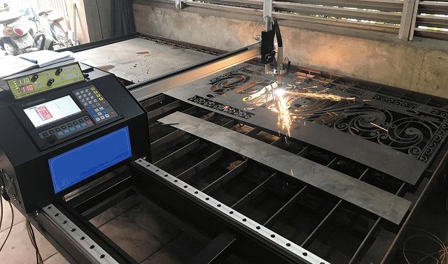 Công nghệ cắt CNC sắt 